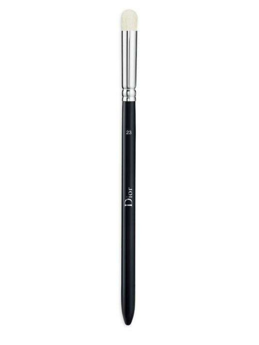 Beauty * Dior Backstage Large Eyeshadow Blending Brush N 23